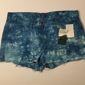 NEW J BRAND CUT- OFF SHORT